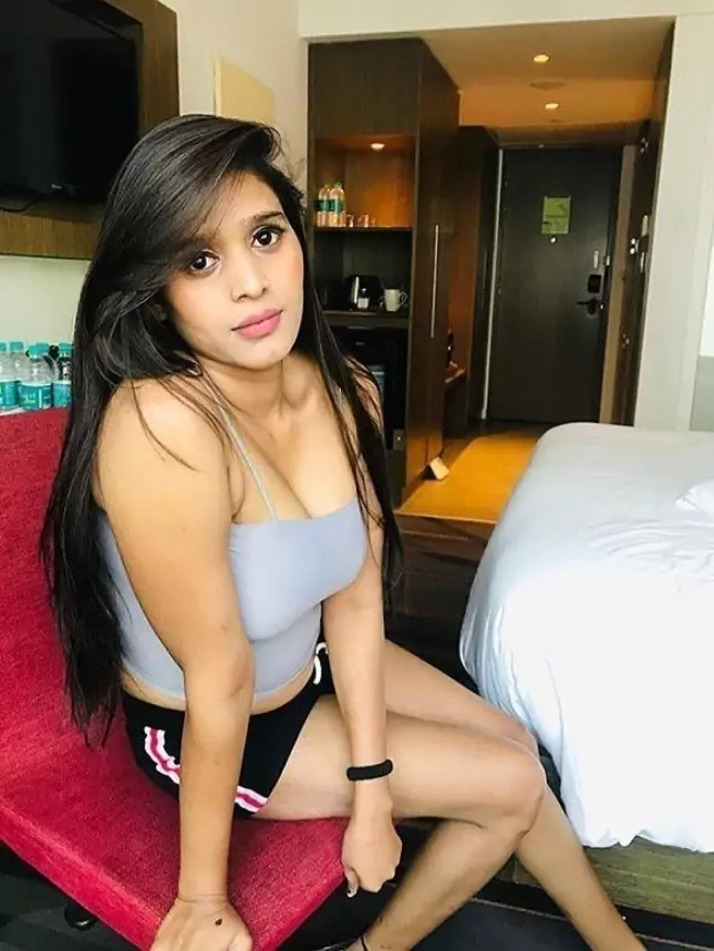 कॉल गर्ल्स सर्विस  नीलक्कोट्टाई